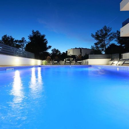 Villa Ankora 1 With Heated Pool ビオグラード・ナ・モル エクステリア 写真