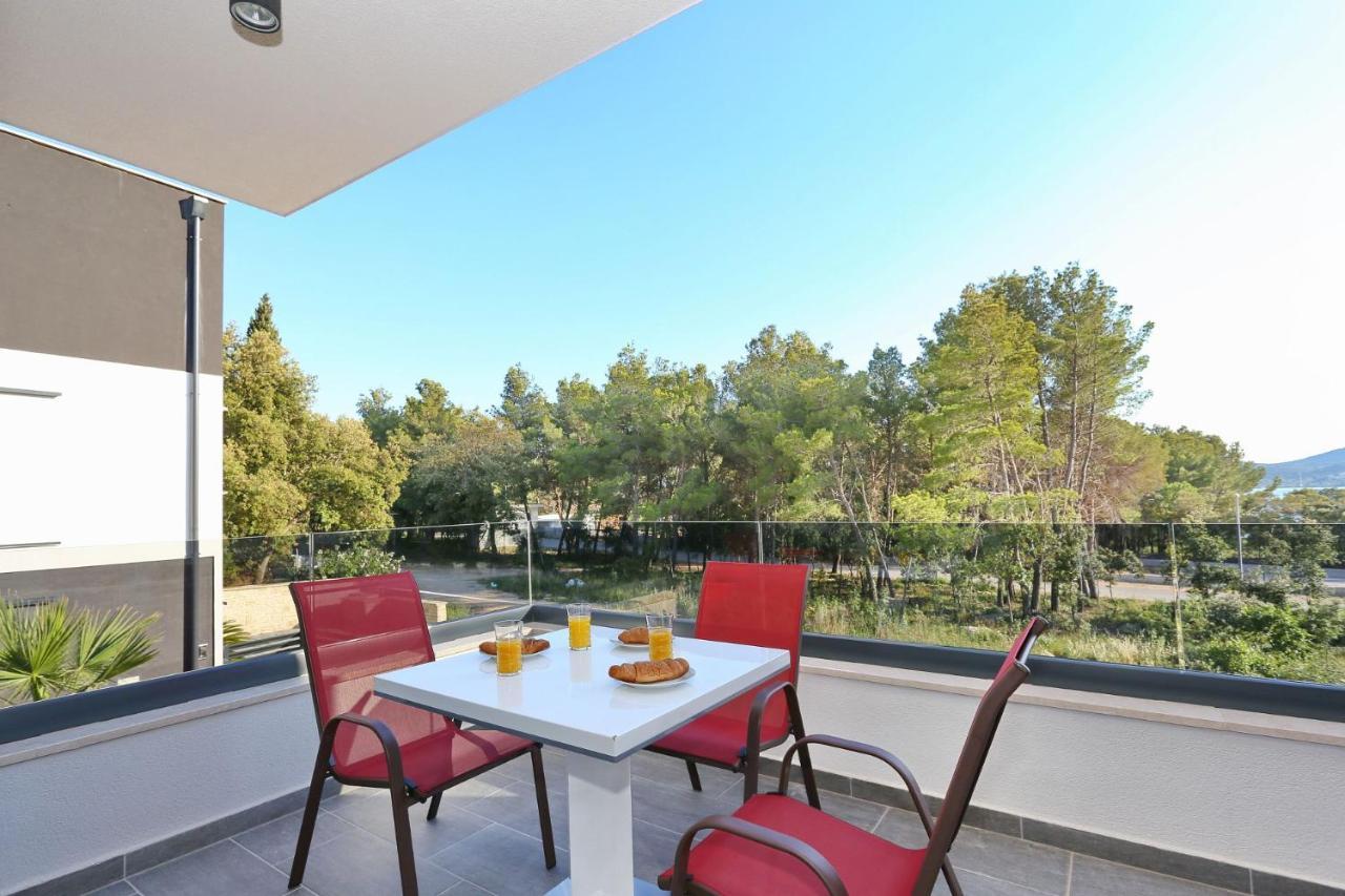 Villa Ankora 1 With Heated Pool ビオグラード・ナ・モル エクステリア 写真
