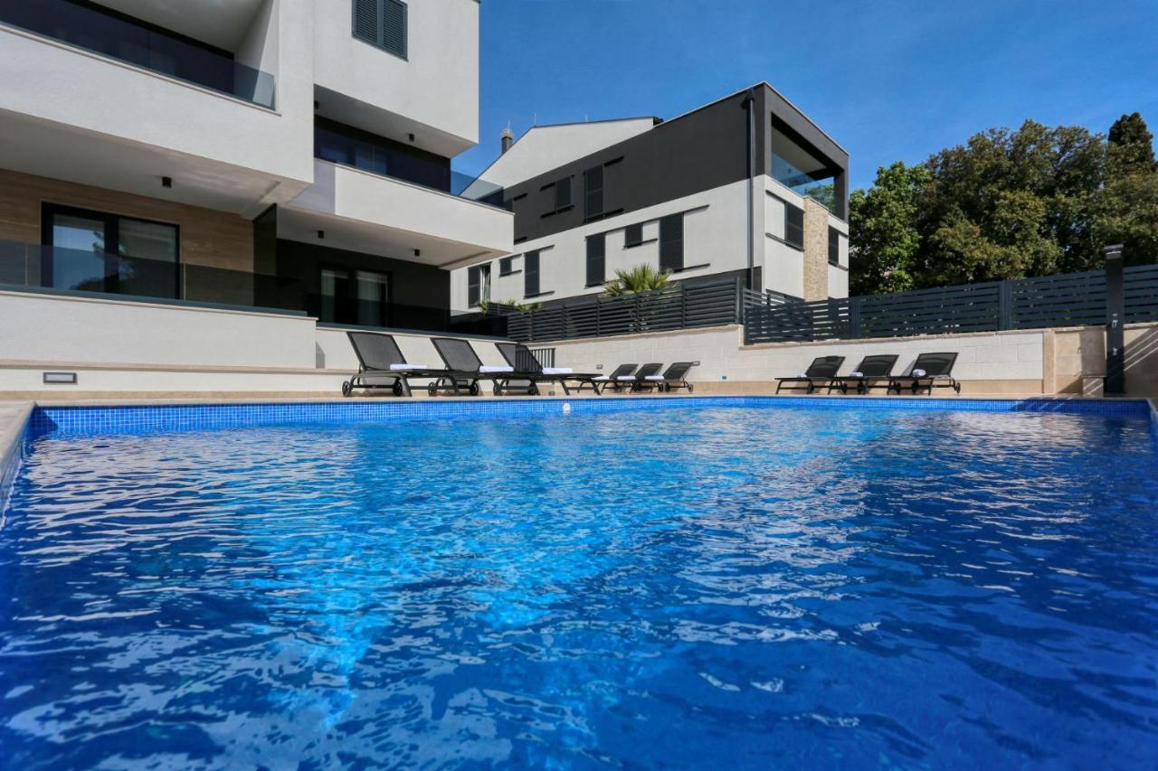 Villa Ankora 1 With Heated Pool ビオグラード・ナ・モル エクステリア 写真